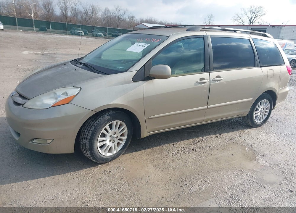 2008 TOYOTA SIENNA XLE VIN: 5TDZK22C98S188028