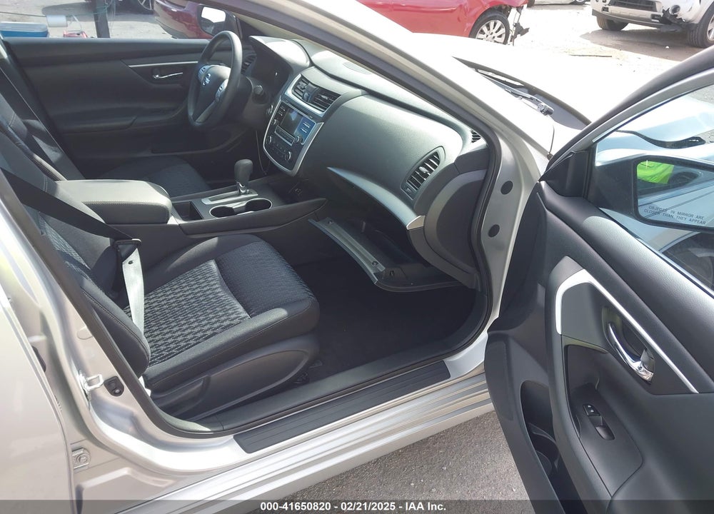 2016 NISSAN ALTIMA VIN: 1N4AL3AP5GC145526