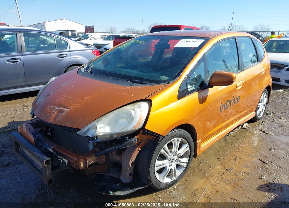 2011 HONDA FIT SPORT VIN: JHMGE8H56BC014225