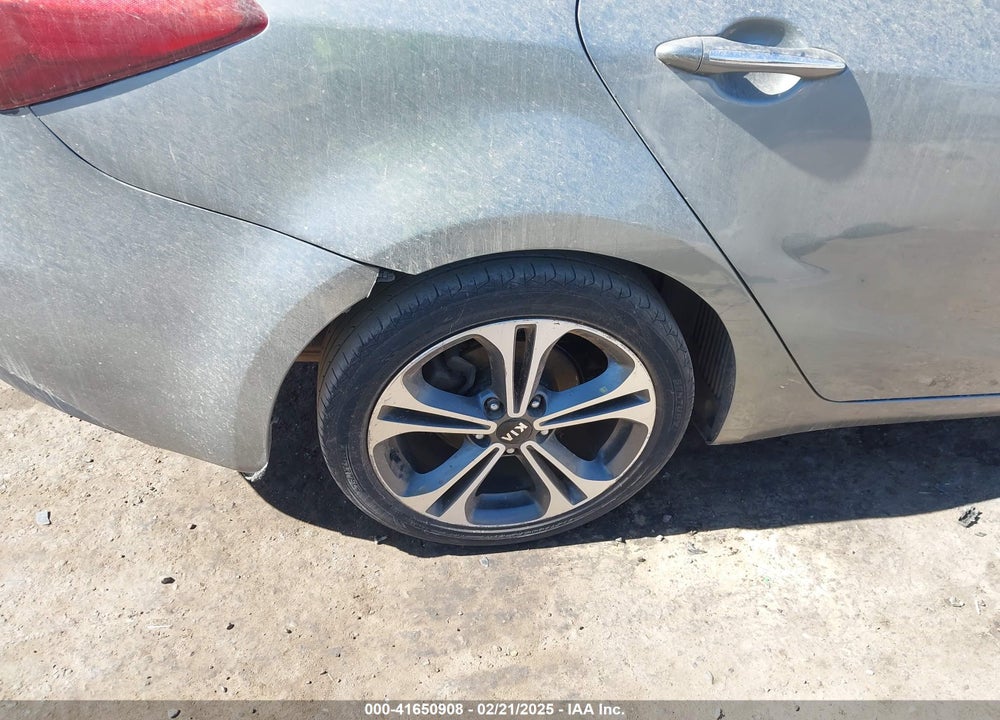 2015 KIA FORTE EX VIN: KNAFX4A88F5347604