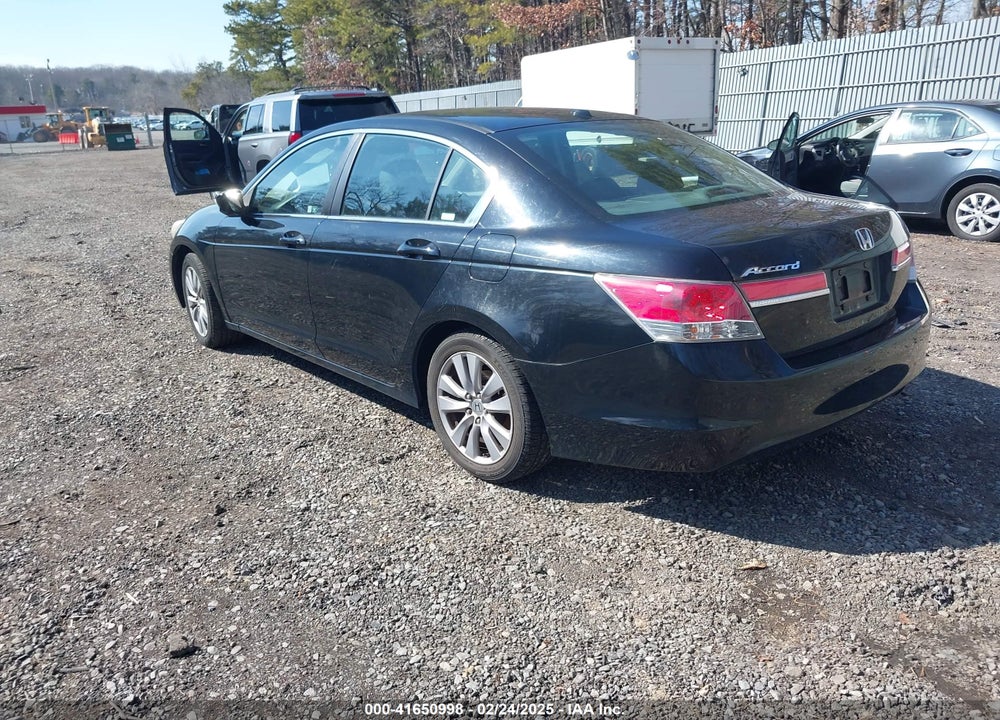 2011 HONDA ACCORD 2.4 EX-L VIN: 1HGCP2F8XBA011667