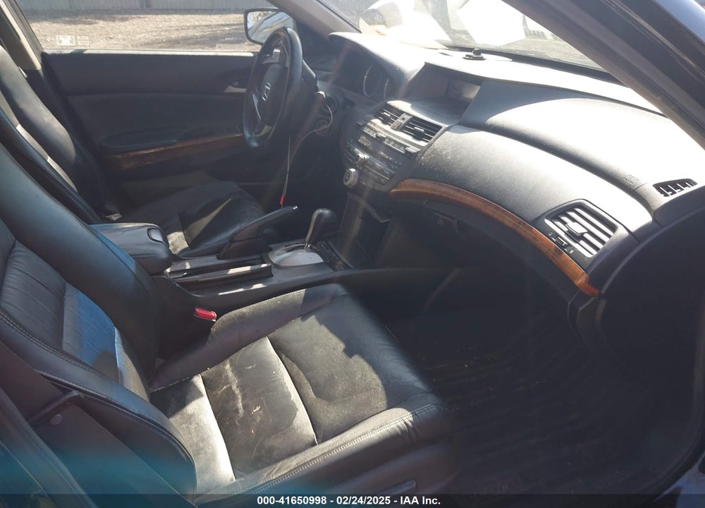 2011 HONDA ACCORD 2.4 EX-L VIN: 1HGCP2F8XBA011667
