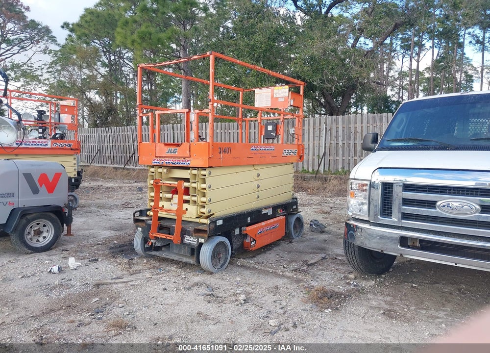 2022 JLG R3246 SCISSOR LIFT VIN: M200057728