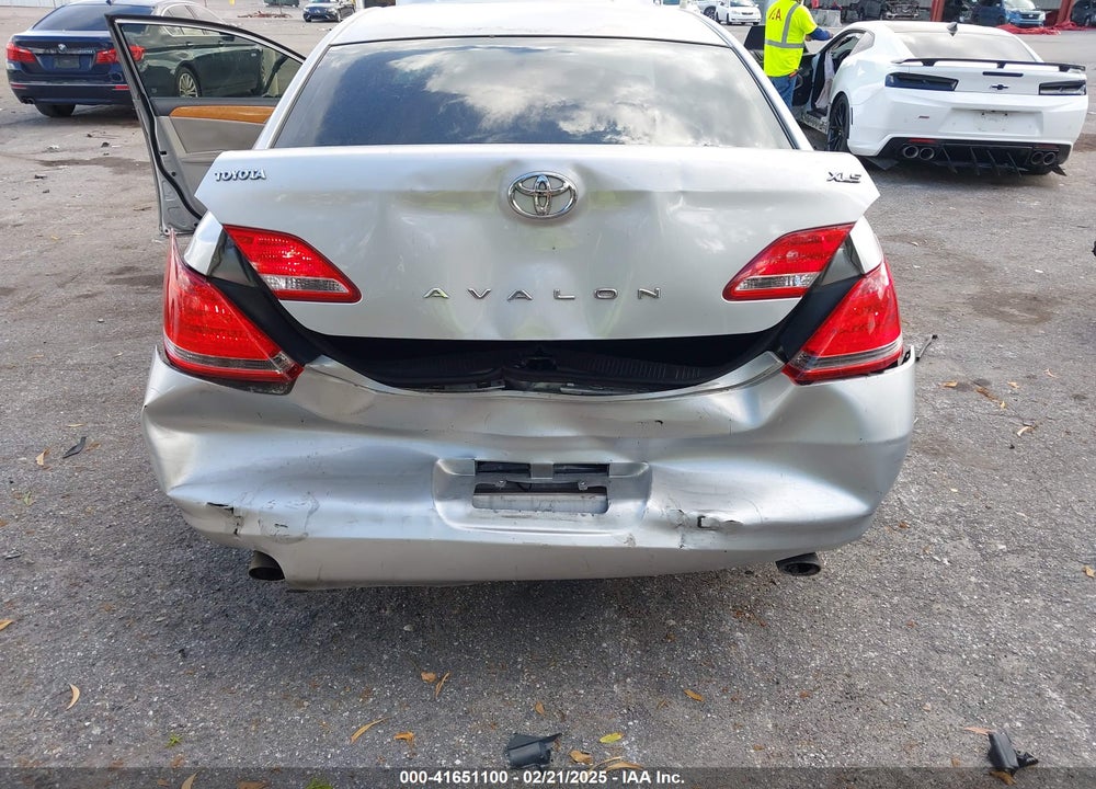 2005 TOYOTA AVALON VIN: 4T1BK36B55U029650