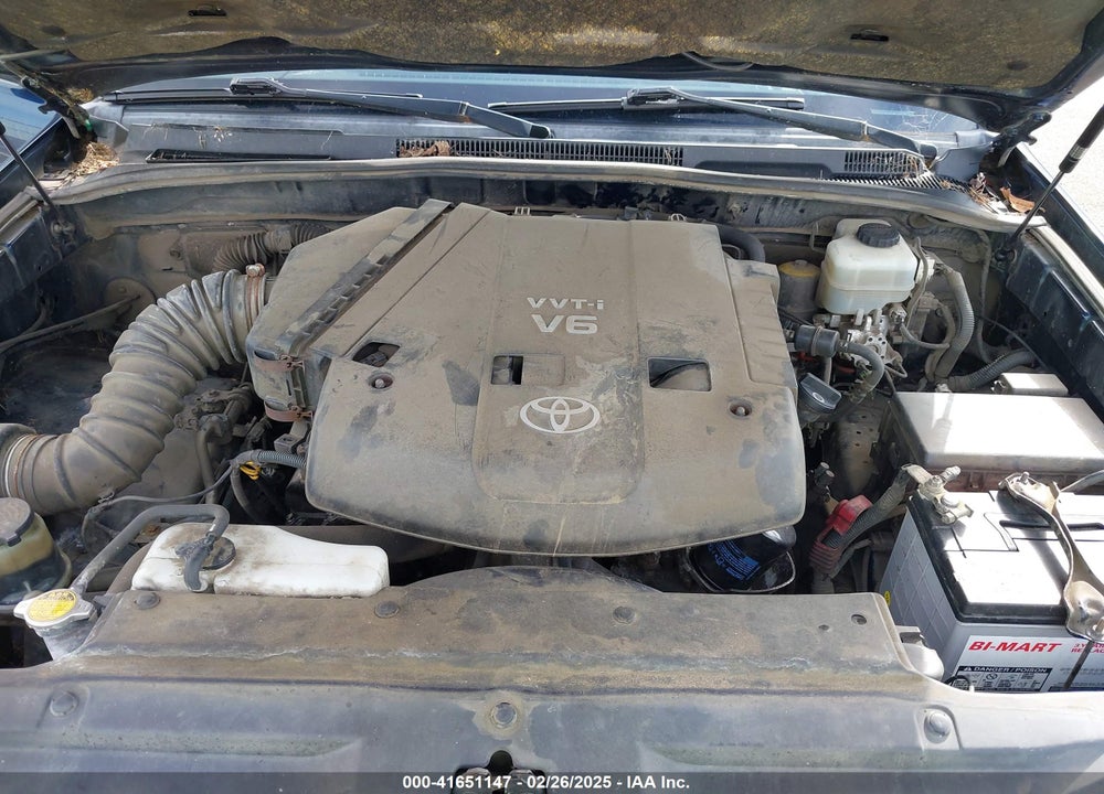 2005 TOYOTA 4RUNNER SR5 V6 VIN: JTEBU14R158031502