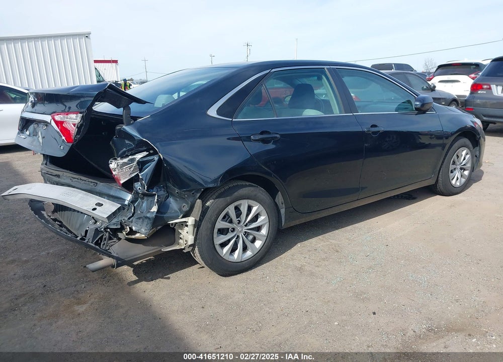 2017 TOYOTA CAMRY VIN: 4T1BF1FK8HU332855