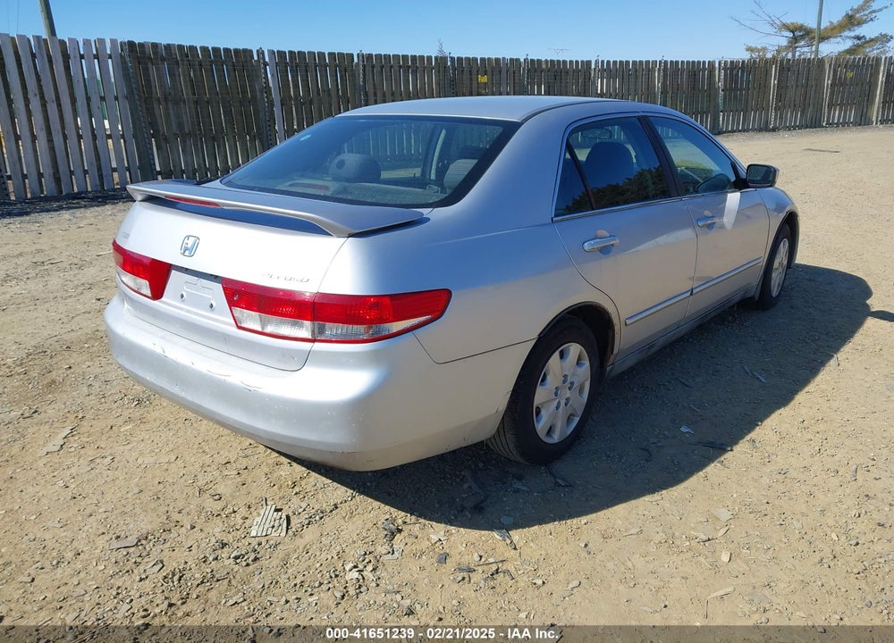 2003 HONDA ACCORD 2.4 LX VIN: 1HGCM56353A064017