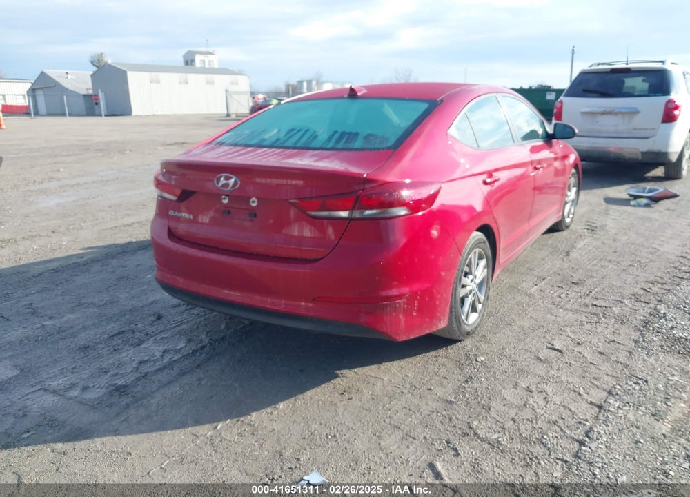 2017 HYUNDAI ELANTRA VIN: KMHD84LF3HU261981
