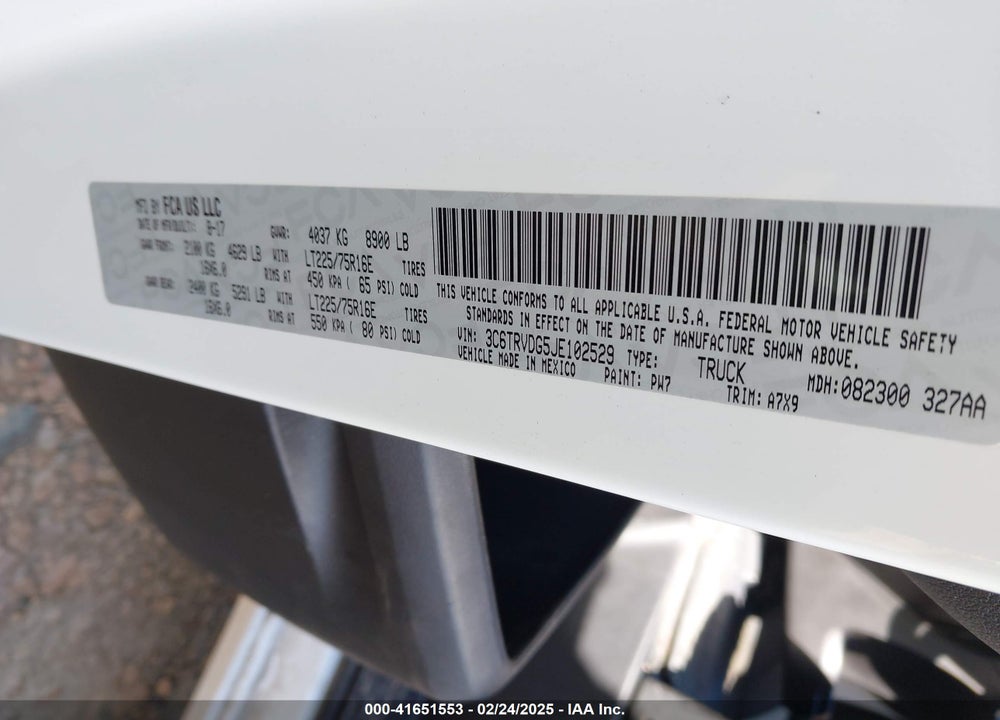 2018 RAM PROMASTER 2500 VIN: 3C6TRVDG5JE102529