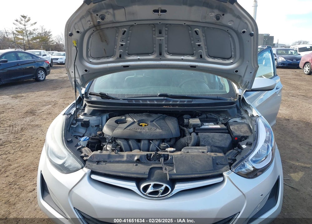 2015 HYUNDAI ELANTRA VIN: 5NPDH4AEXFH581420