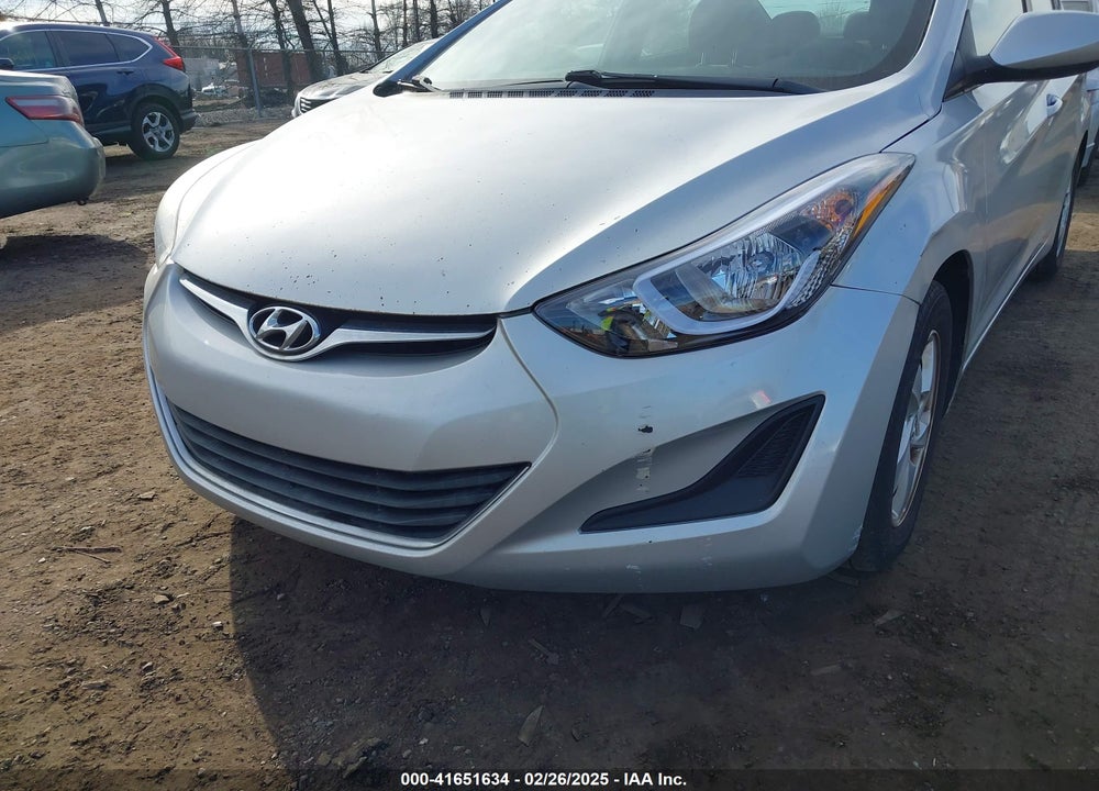 2015 HYUNDAI ELANTRA VIN: 5NPDH4AEXFH581420