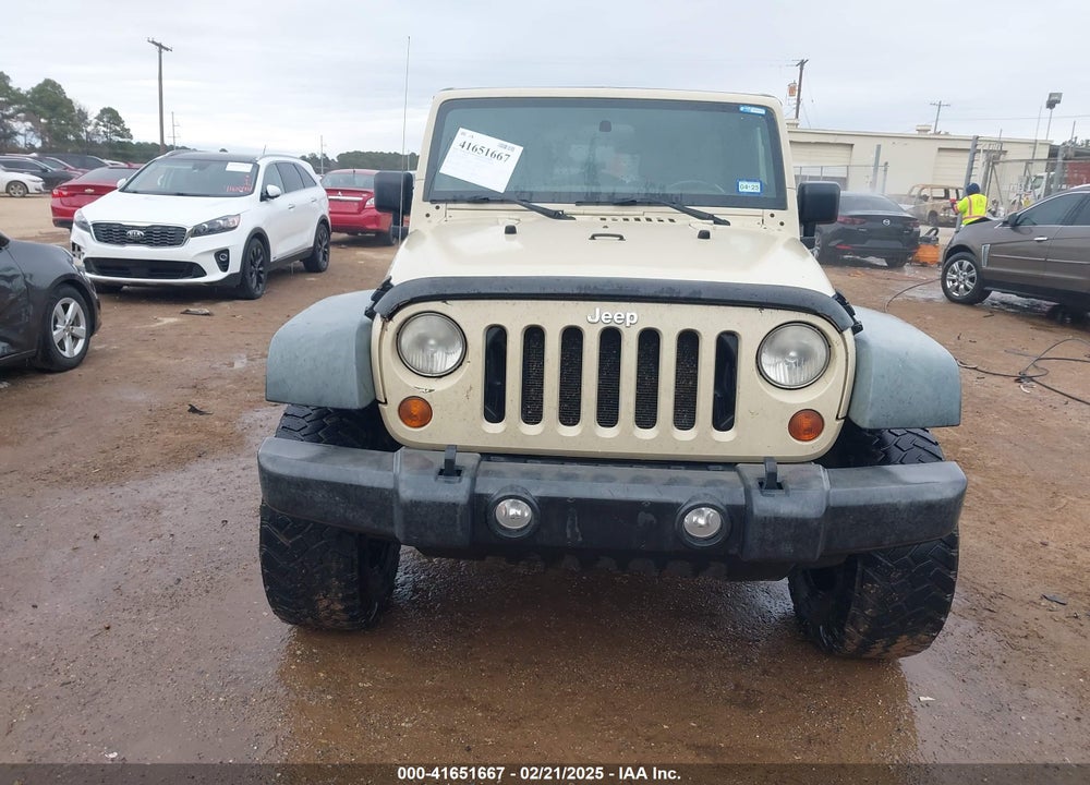 2011 JEEP WRANGLER UNLIMITED RUBICON VIN: 1J4HA6H13BL524237