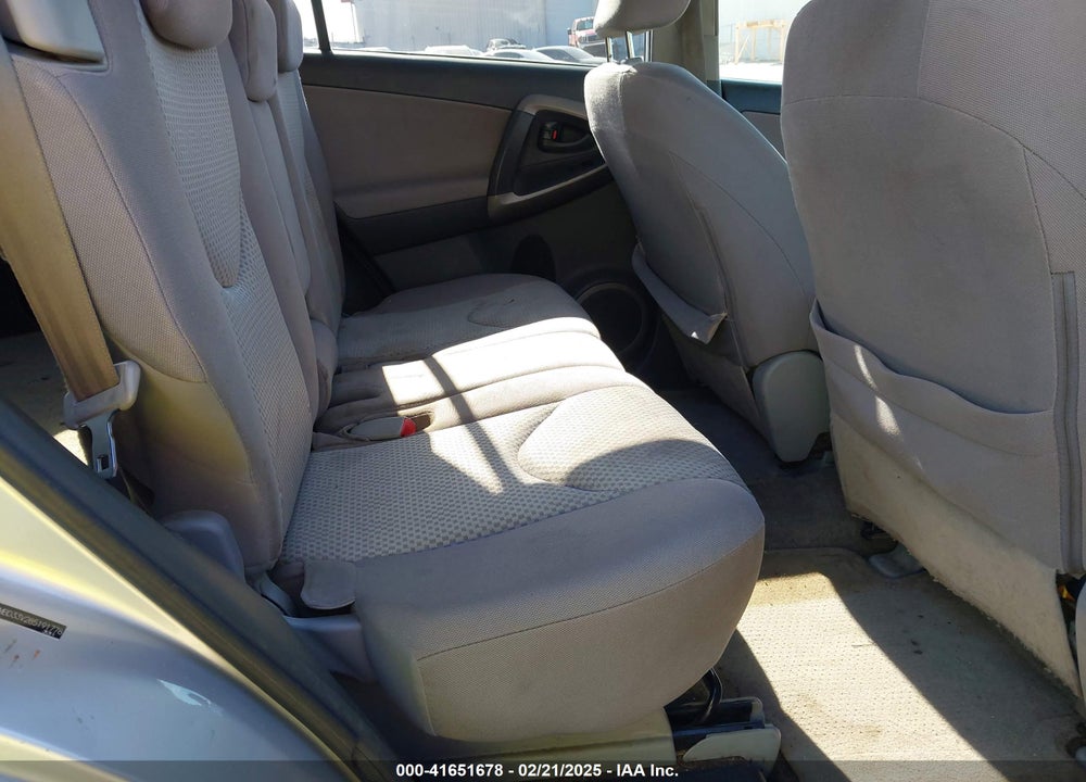 2008 TOYOTA RAV4 VIN: JTMBD33V285191778