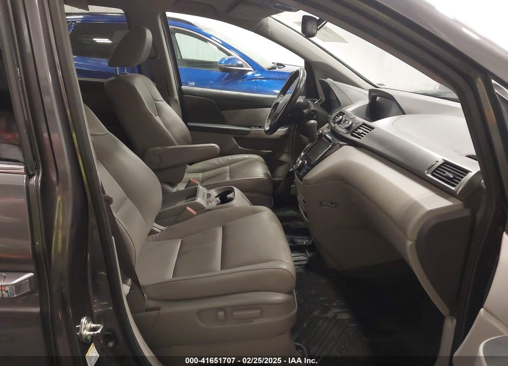 2015 HONDA ODYSSEY TOURING/TOURING ELITE VIN: 5FNRL5H98FB067678