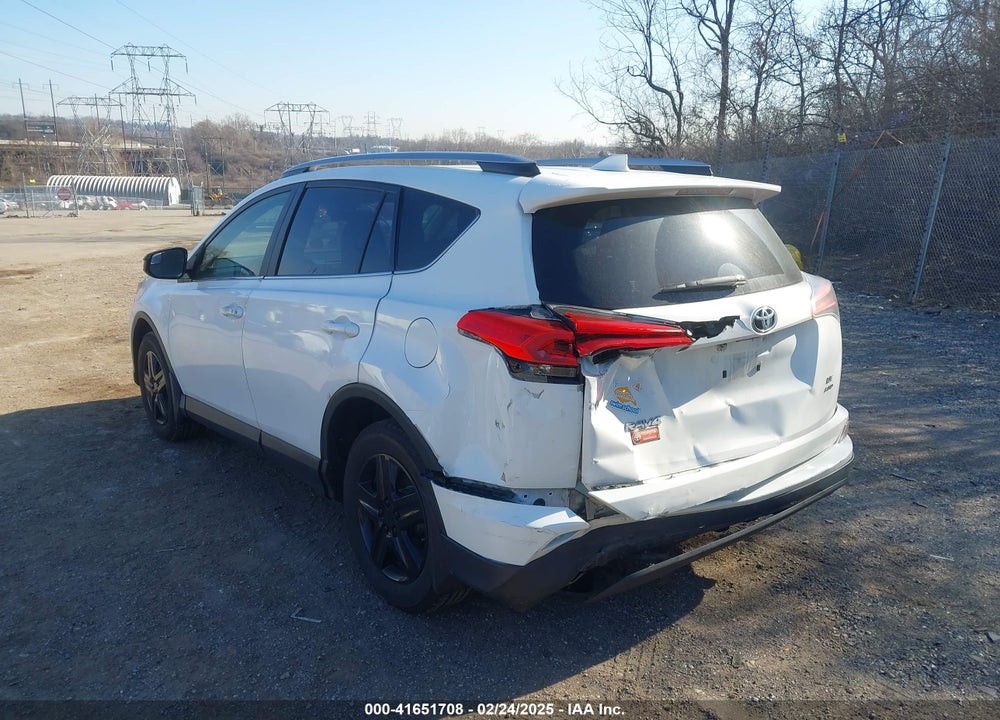 2017 TOYOTA RAV4 VIN: JTMBFREV6HD221381