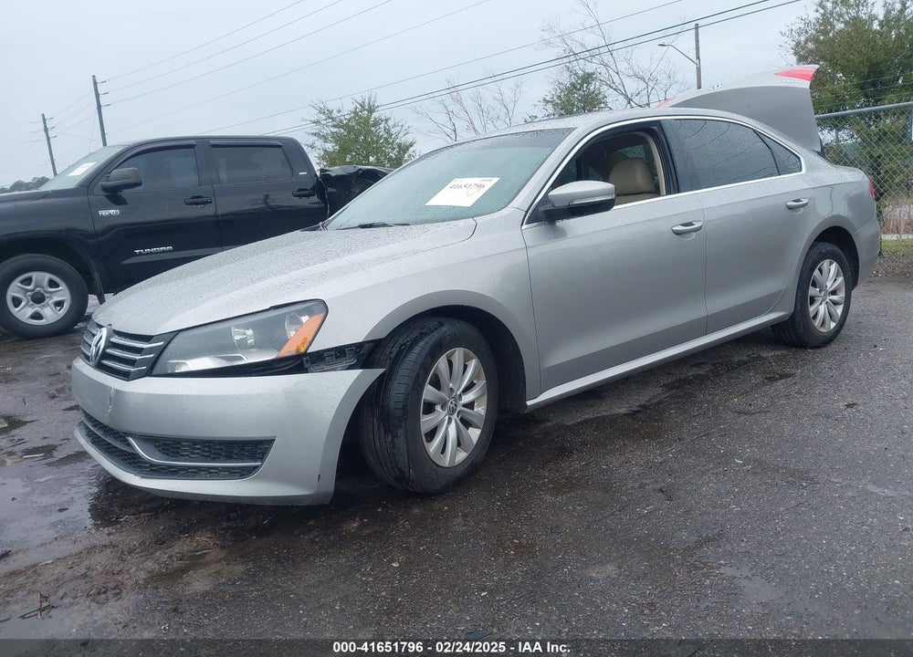 2012 VOLKSWAGEN PASSAT VIN: 1VWBH7A36CC077412