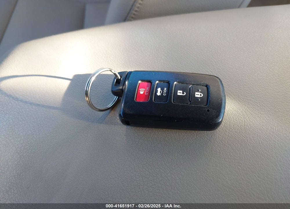 2012 TOYOTA CAMRY HYBRID XLE VIN: 4T1BD1FK5CU038294