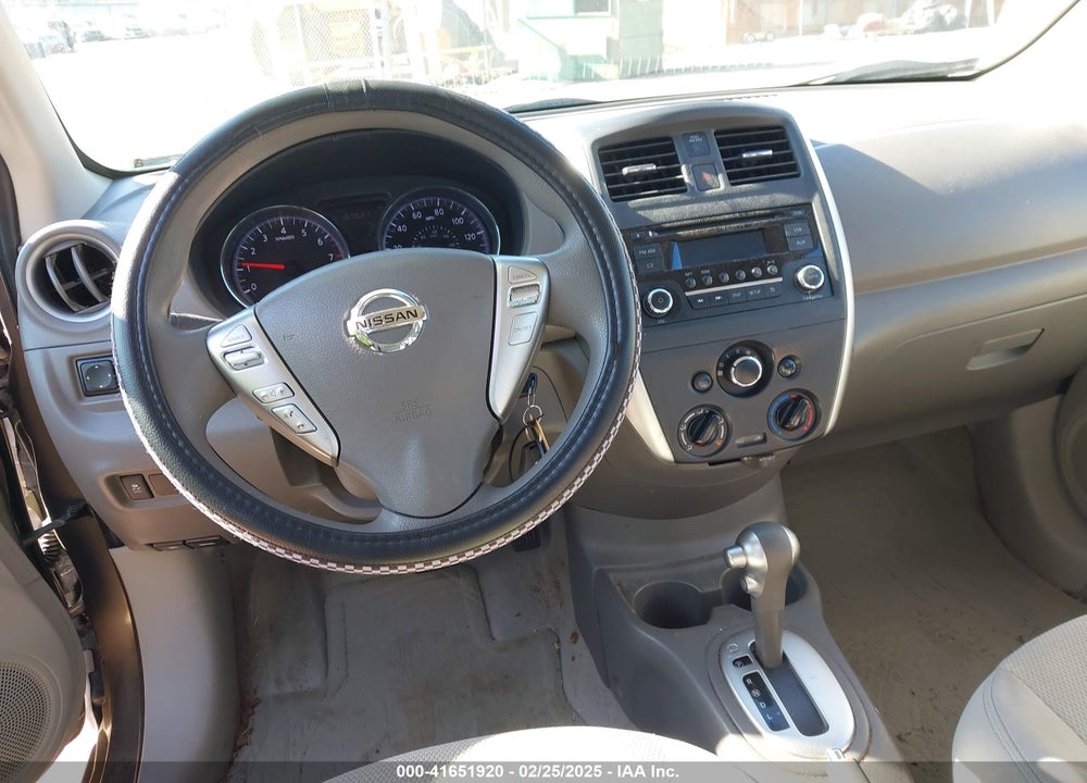 2015 NISSAN VERSA 1.6 SV VIN: 3N1CN7AP9FL827027