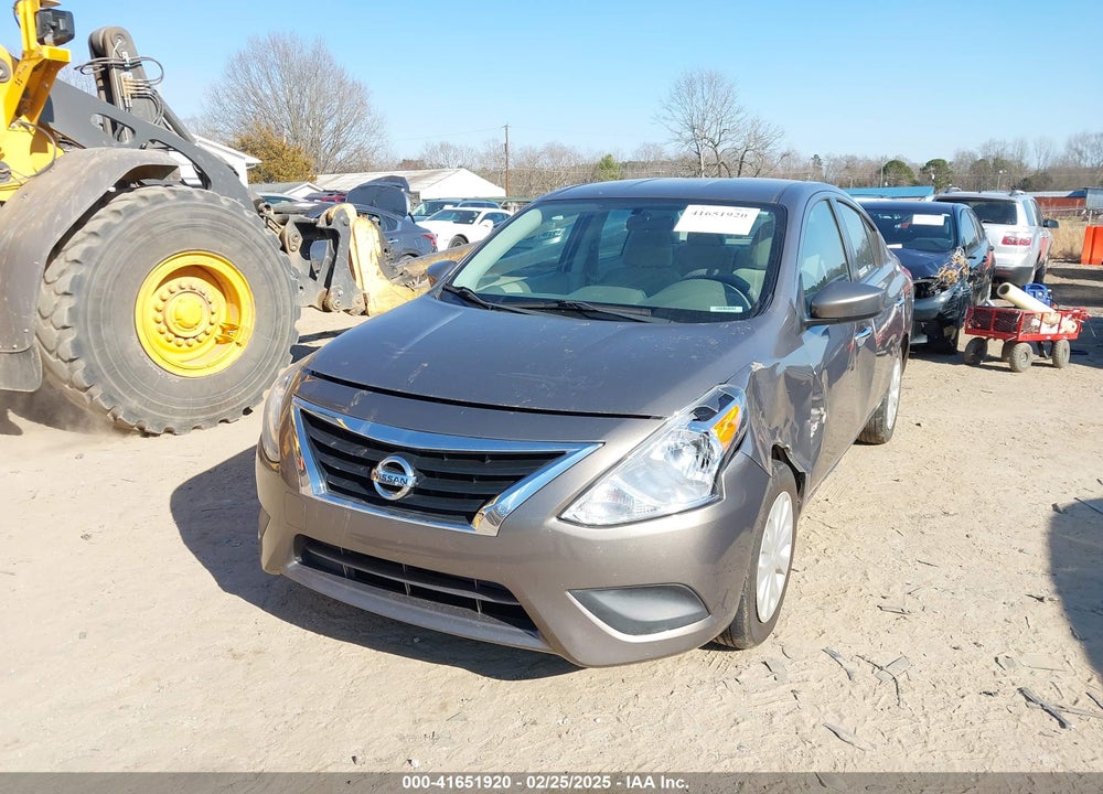 2015 NISSAN VERSA 1.6 SV VIN: 3N1CN7AP9FL827027
