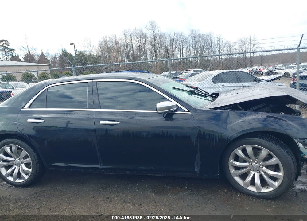 2015 CHRYSLER 300C VIN: 2C3CCAPT9FH860157