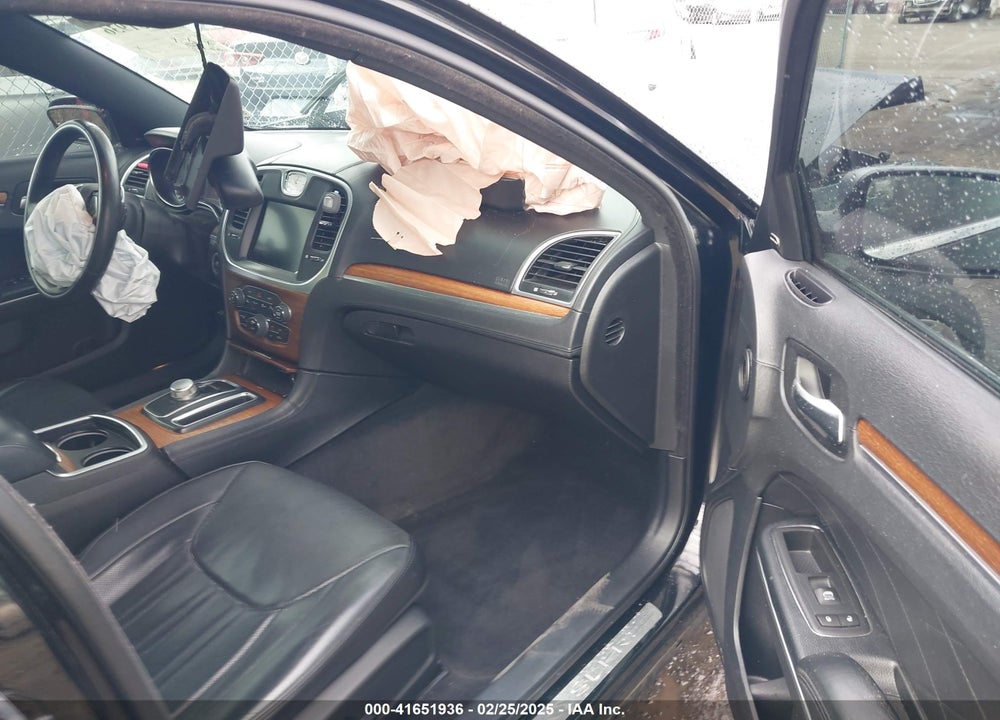 2015 CHRYSLER 300C VIN: 2C3CCAPT9FH860157