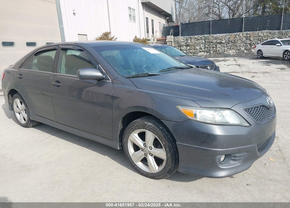 2011 TOYOTA CAMRY SE VIN: 4T1BF3EK5BU124999