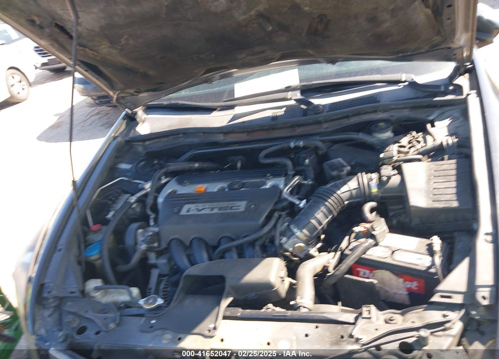 2009 HONDA ACCORD VIN: 1HGCP26769A185902