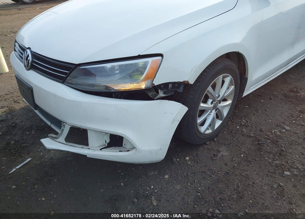 2013 VOLKSWAGEN JETTA VIN: 3VWDP7AJ3DM443952