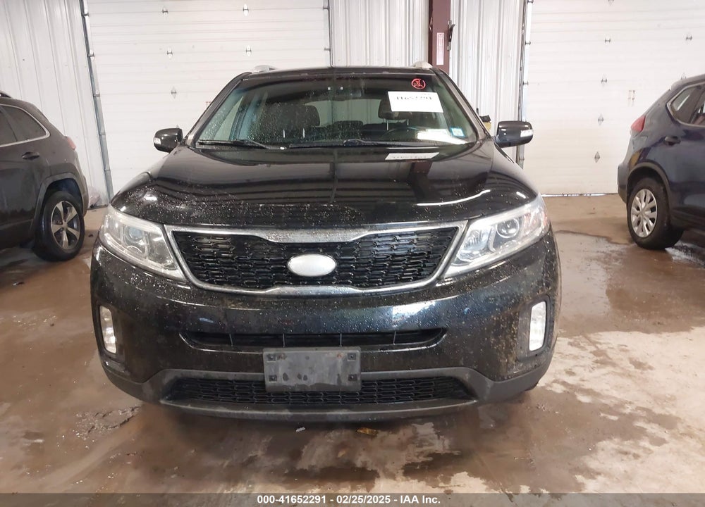 2015 KIA SORENTO VIN: 5XYKTCA65FG554108