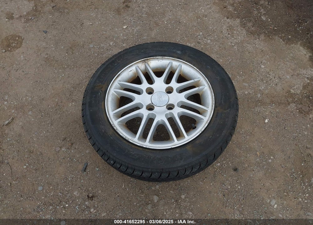 2006 FORD FOCUS ZX4 VIN: 1FAHP34N26W108556