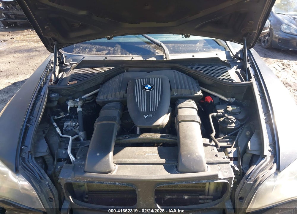2008 BMW X5 4.8I VIN: 5UXFE835X8L168335