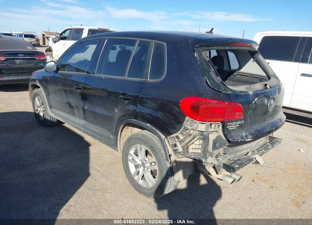 2013 VOLKSWAGEN TIGUAN VIN: WVGAV3AXXDW594680