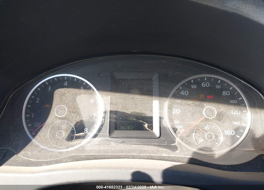 2013 VOLKSWAGEN TIGUAN VIN: WVGAV3AXXDW594680