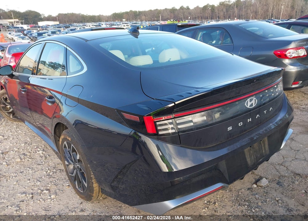 2024 HYUNDAI SONATA VIN: KMHL64JA1RA399546