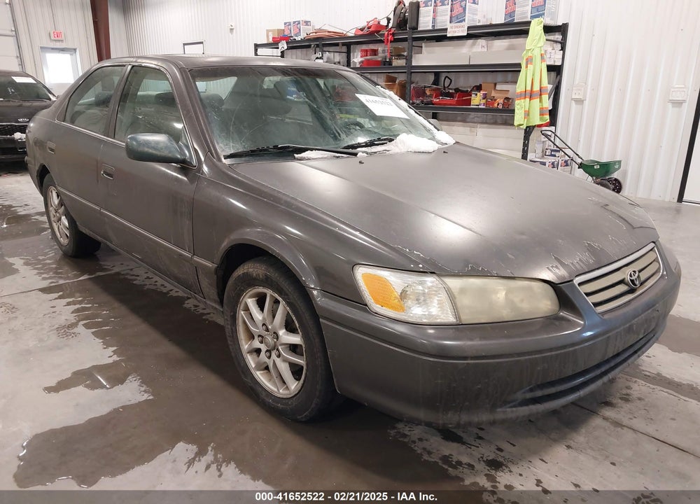 2001 TOYOTA CAMRY XLE V6 VIN: JT2BF28K110307972