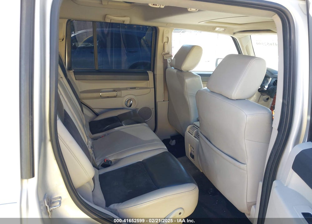 2008 JEEP COMMANDER OVERLAND VIN: 1J8HH68298C145917