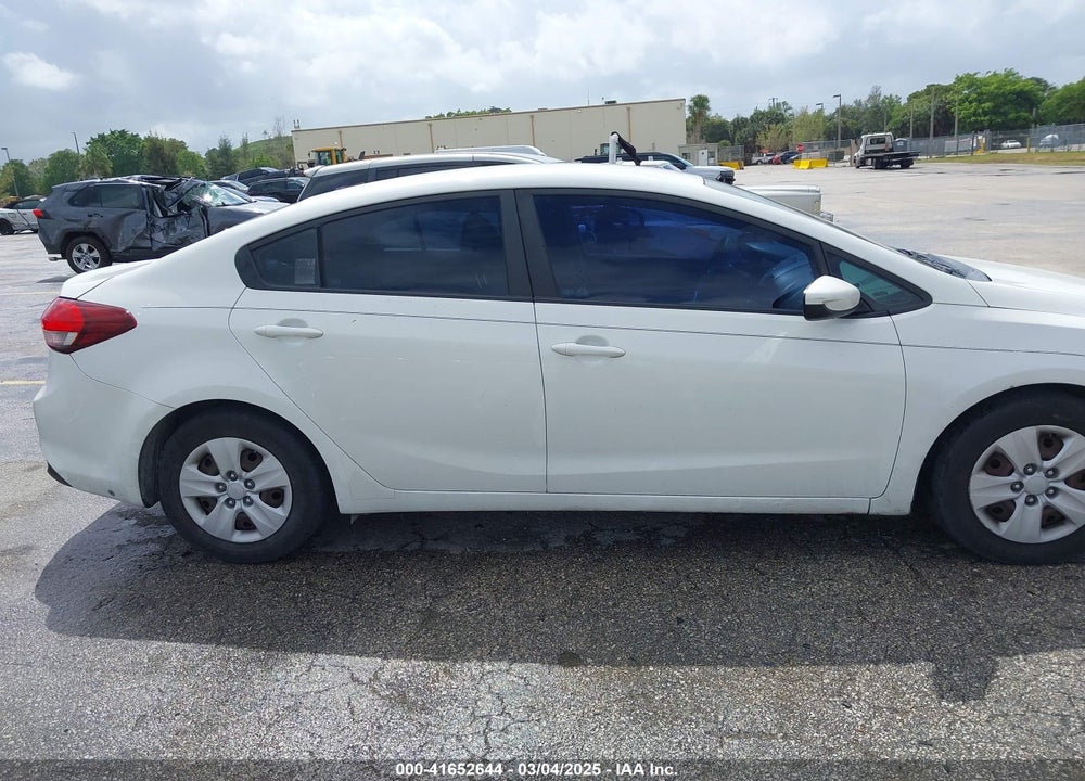 2017 KIA FORTE LX VIN: 3KPFK4A78HE072333