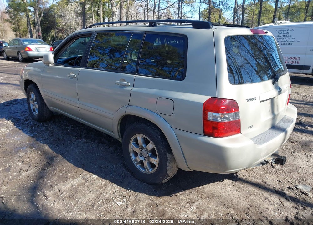 2005 TOYOTA HIGHLANDER V6 VIN: JTEGP21A250079560