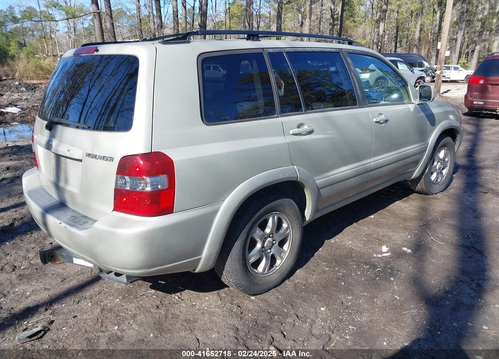 2005 TOYOTA HIGHLANDER V6 VIN: JTEGP21A250079560