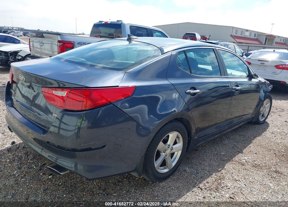 2015 KIA OPTIMA LX VIN: KNAGM4A76F5605445