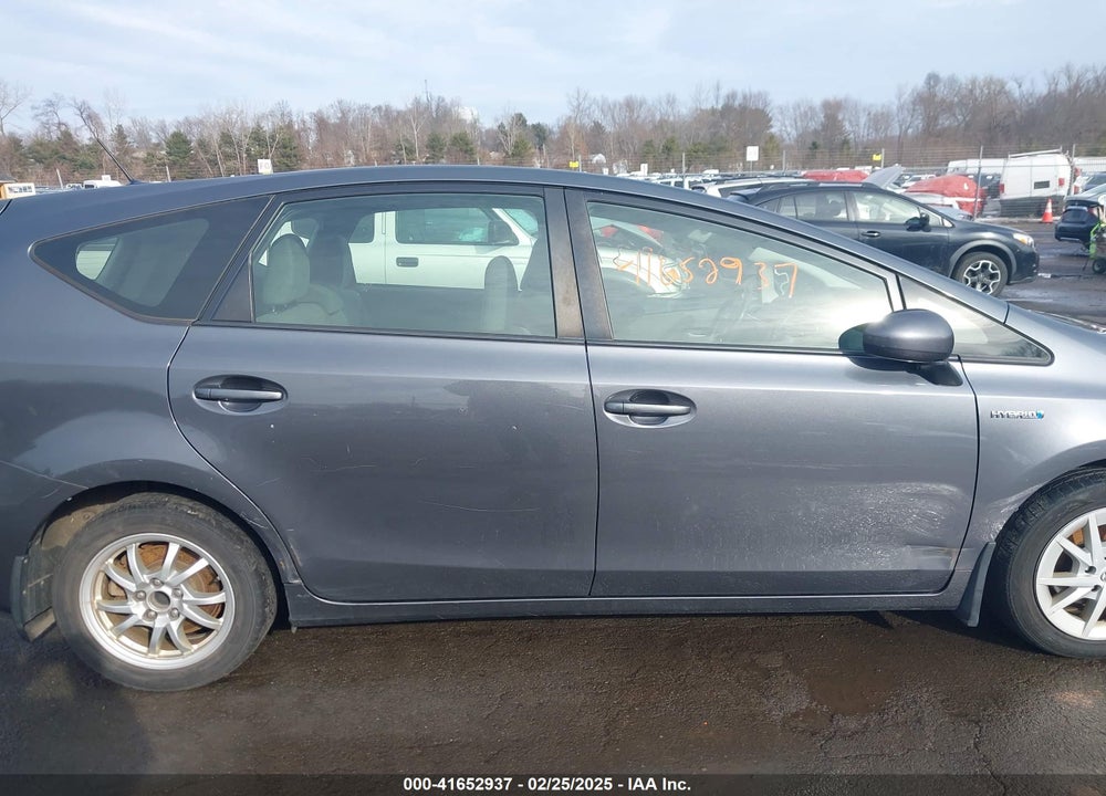 2013 TOYOTA PRIUS V THREE VIN: JTDZN3EU3D3205385