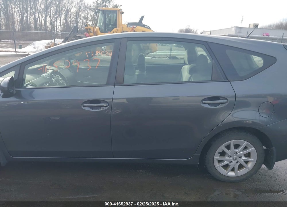 2013 TOYOTA PRIUS V THREE VIN: JTDZN3EU3D3205385
