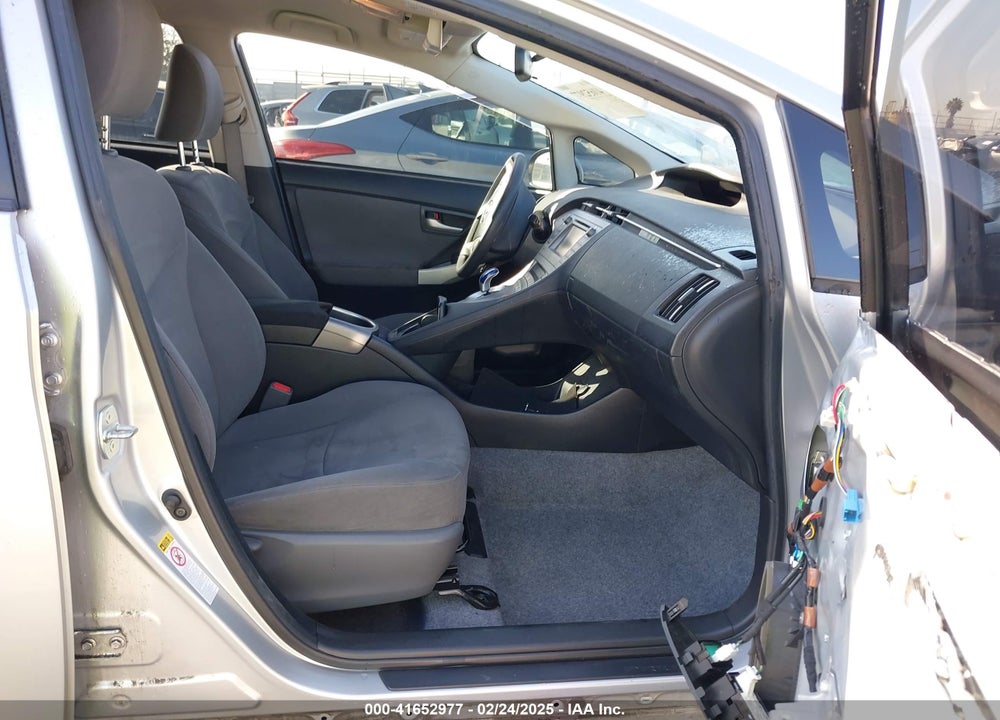 2015 TOYOTA PRIUS VIN: JTDKN3DU3F0479628