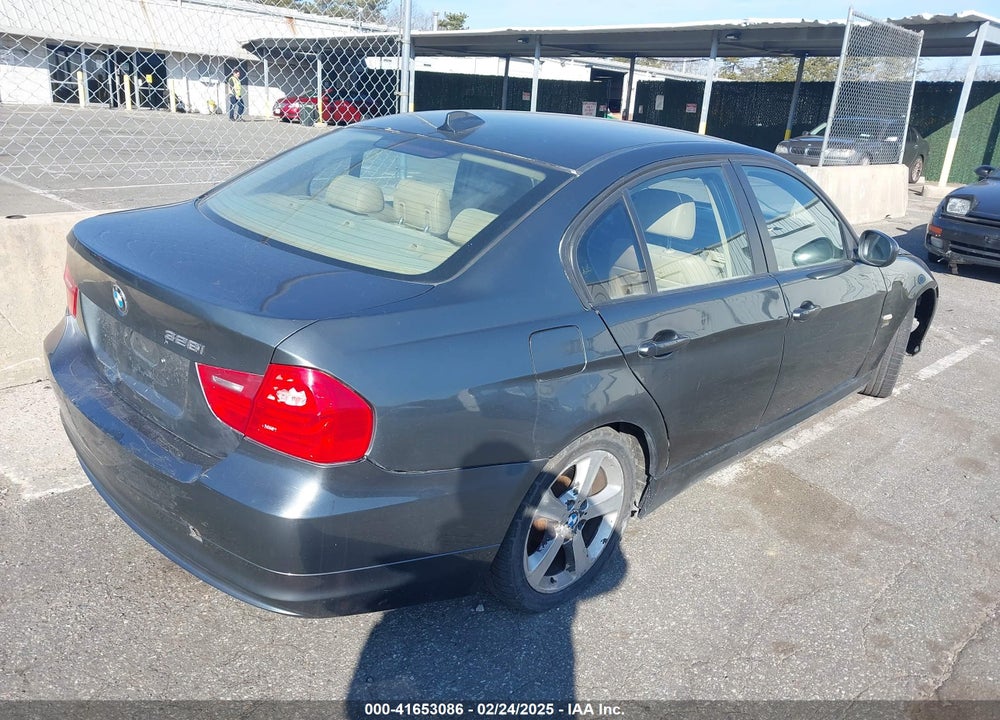 2011 BMW 328I VIN: WBAPH7C58BE678652