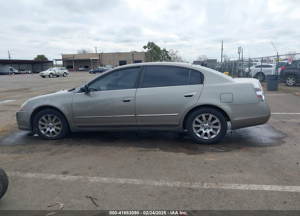 2005 NISSAN ALTIMA VIN: 1N4AL11E05N469200