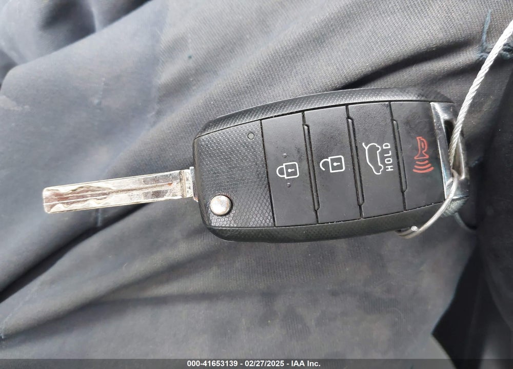 2016 KIA SOUL VIN: KNDJN2A20G7309177