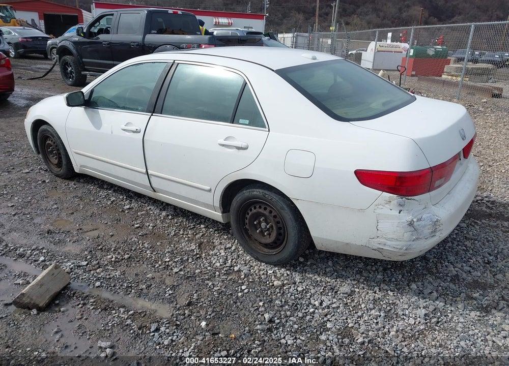 2005 HONDA ACCORD 2.4 EX VIN: 1HGCM56885A069307