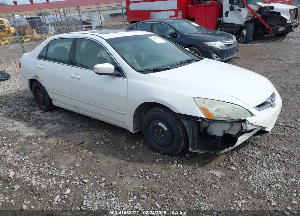 2005 HONDA ACCORD 2.4 EX VIN: 1HGCM56885A069307