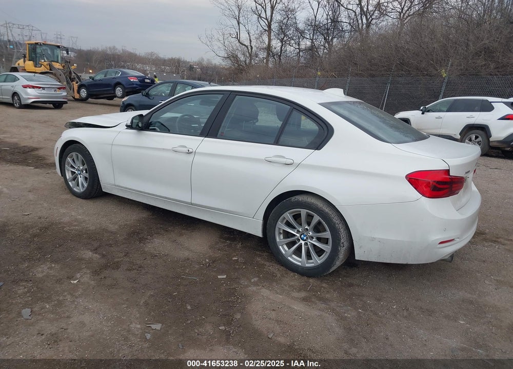 2017 BMW 320I XDRIVE VIN: WBA8E5G35HNU43192