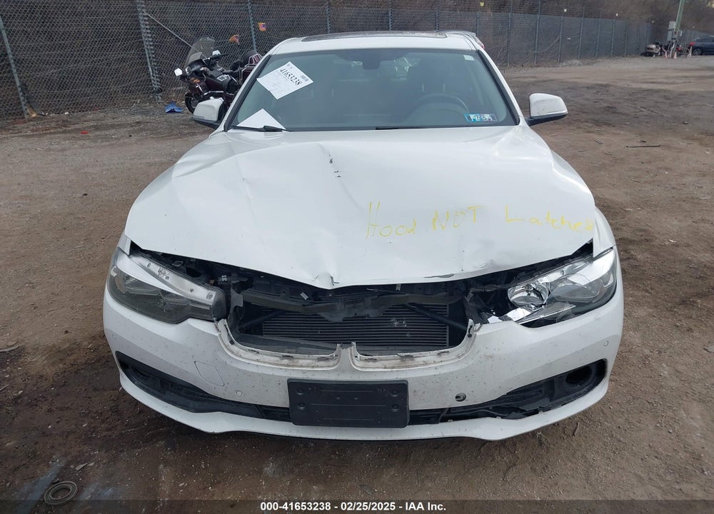 2017 BMW 320I XDRIVE VIN: WBA8E5G35HNU43192